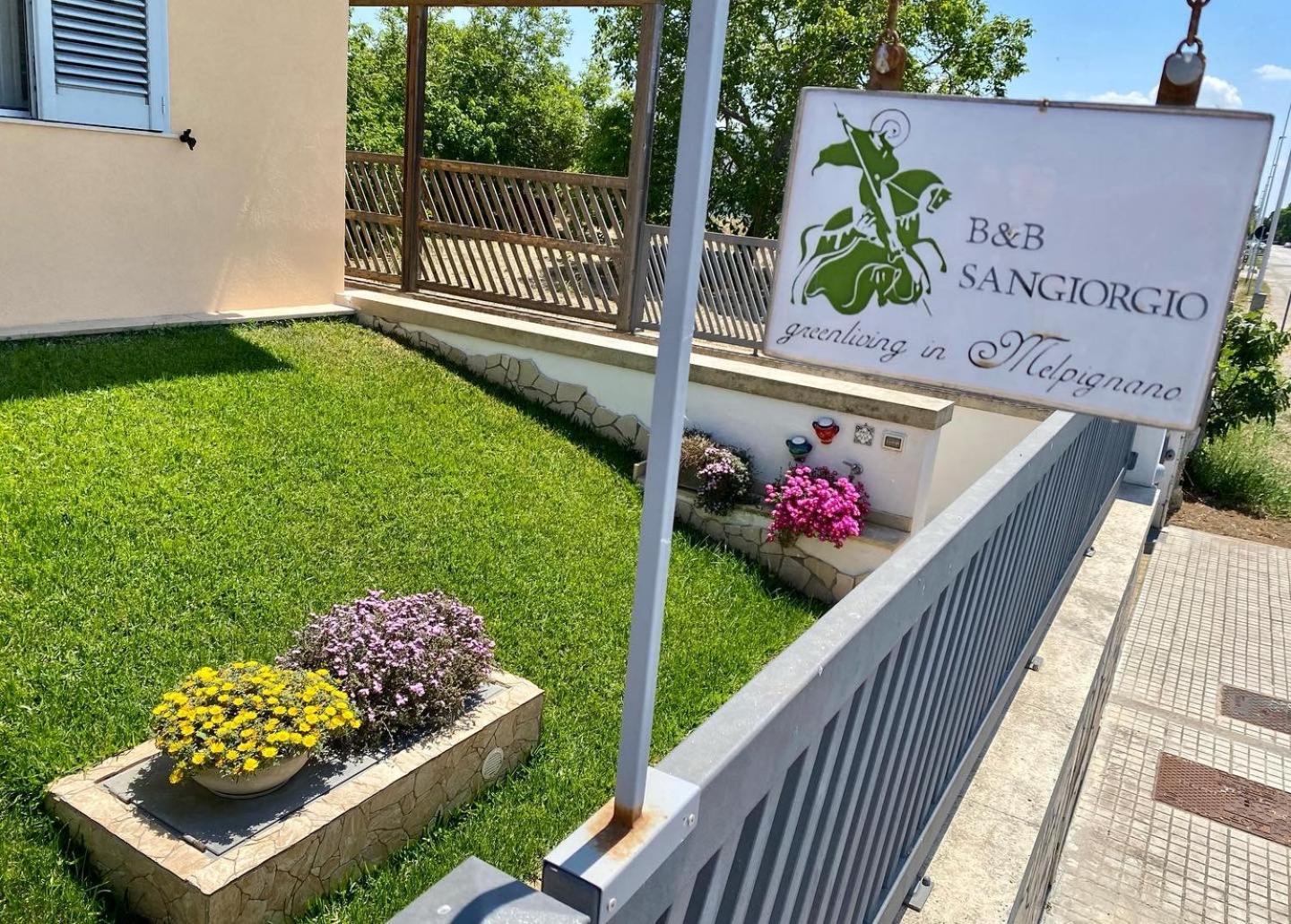 B&B Sangiorgio Borgagne Exteriör bild
